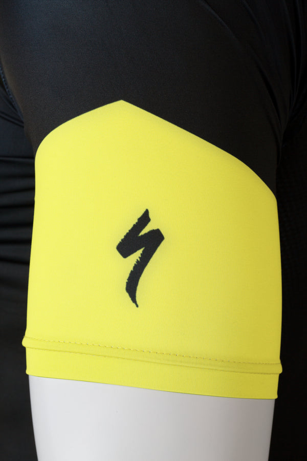 Black / Hyper Green Cuff