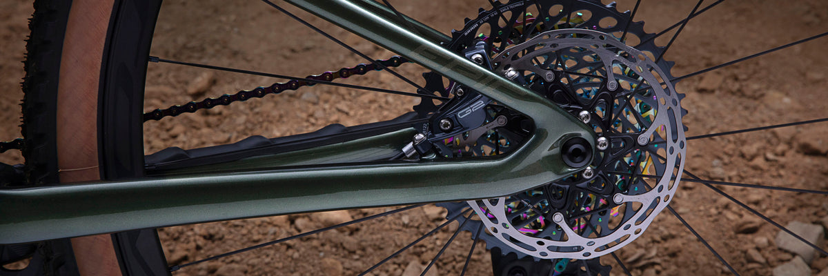 GLOSS OAK GREEN METALLIC/DIAMOND DUST