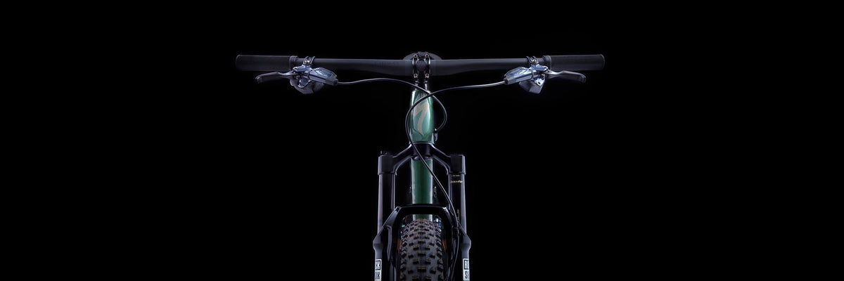 GLOSS OAK GREEN METALLIC/DIAMOND DUST