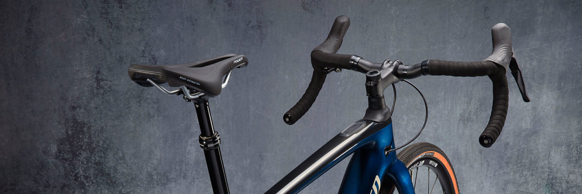 Gloss Navy/White Mountains