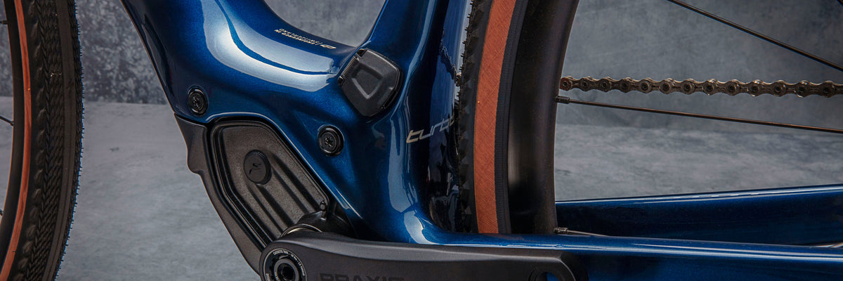 Gloss Navy/White Mountains