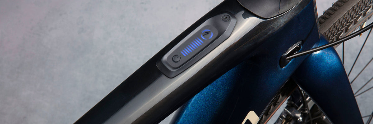 Gloss Navy/White Mountains