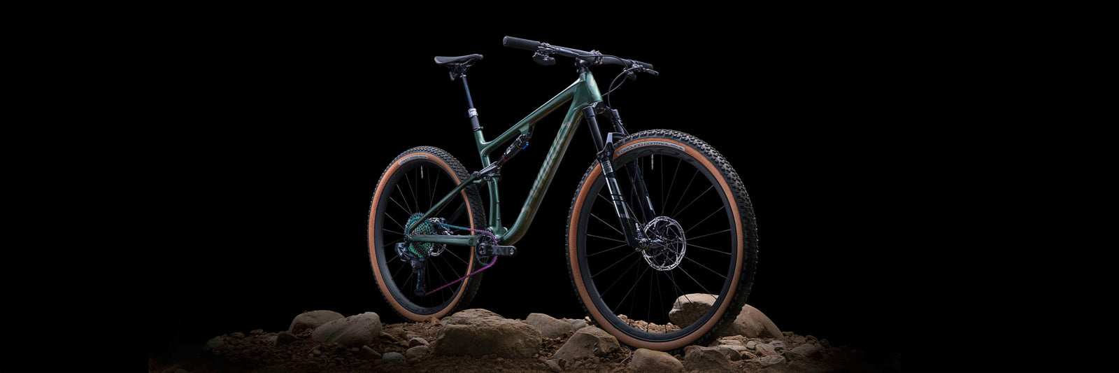 GLOSS OAK GREEN METALLIC/DIAMOND DUST