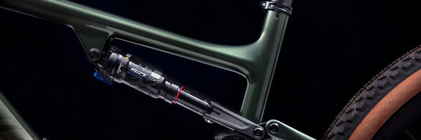 GLOSS OAK GREEN METALLIC/DIAMOND DUST